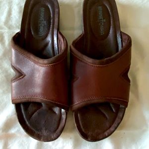 Minnetonka sandals. Size 9.